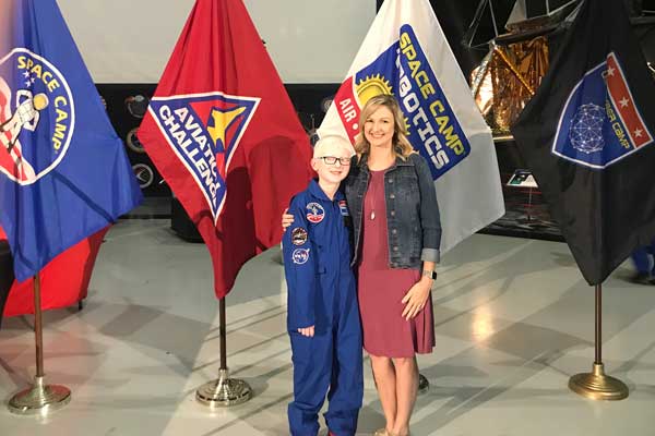 NOAH Member Owen with his Mom at Space Camp